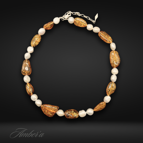 𝒜𝓃𝑔𝑒𝓁𝒾𝓆𝓊𝑒 -  Amber&Pearl Necklace